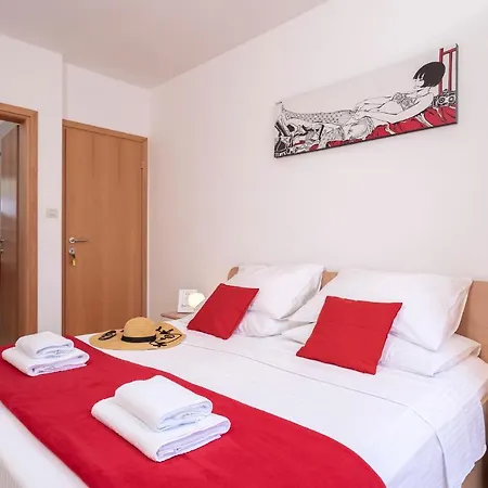 Pensjonat Fio - & Hvar Town