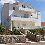 Gostinjska kuća Fio - & 3*