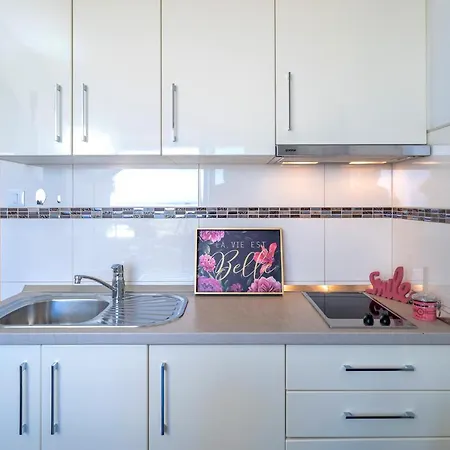 בית הארחה Fio - & 3*