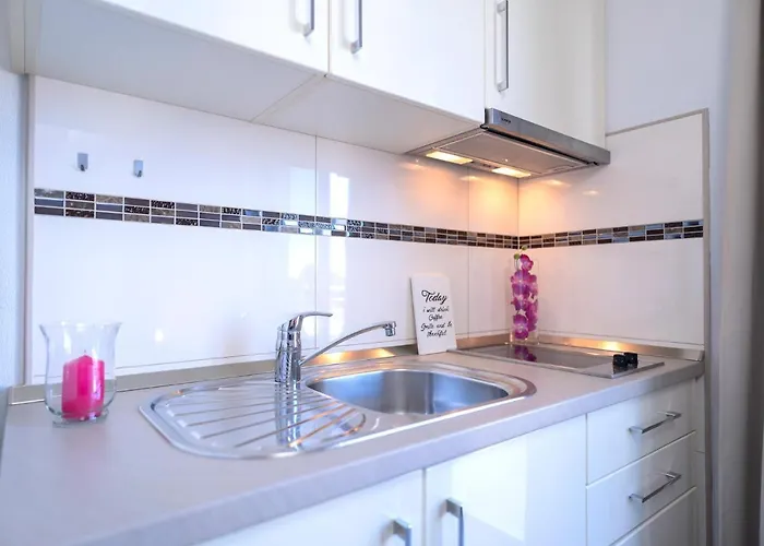 Fio - & Guest house 3*