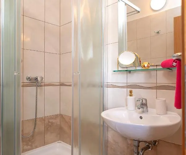 Guest house Fio - & 3*