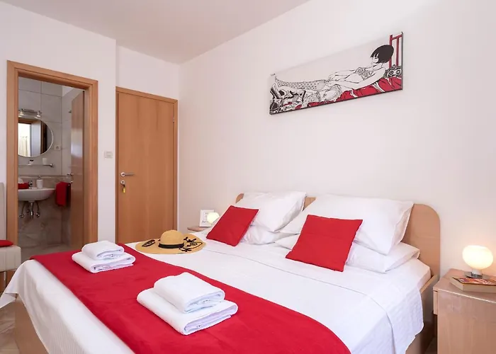 Guest house Fio - & Hvar Town